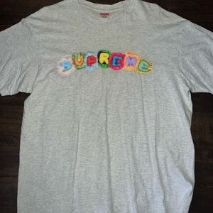 Supreme Pillows Tee, ash grey
SIZE L